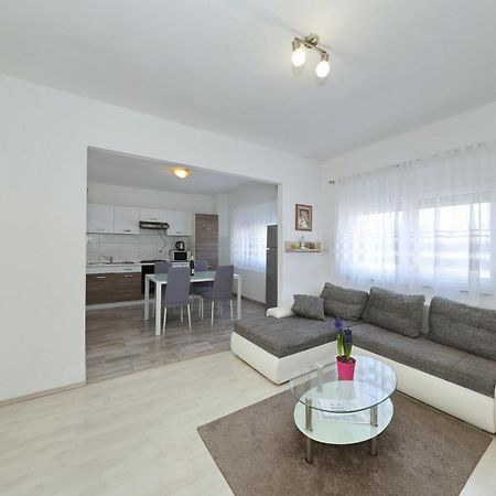 Apartment Mirela Zadar Exterior photo